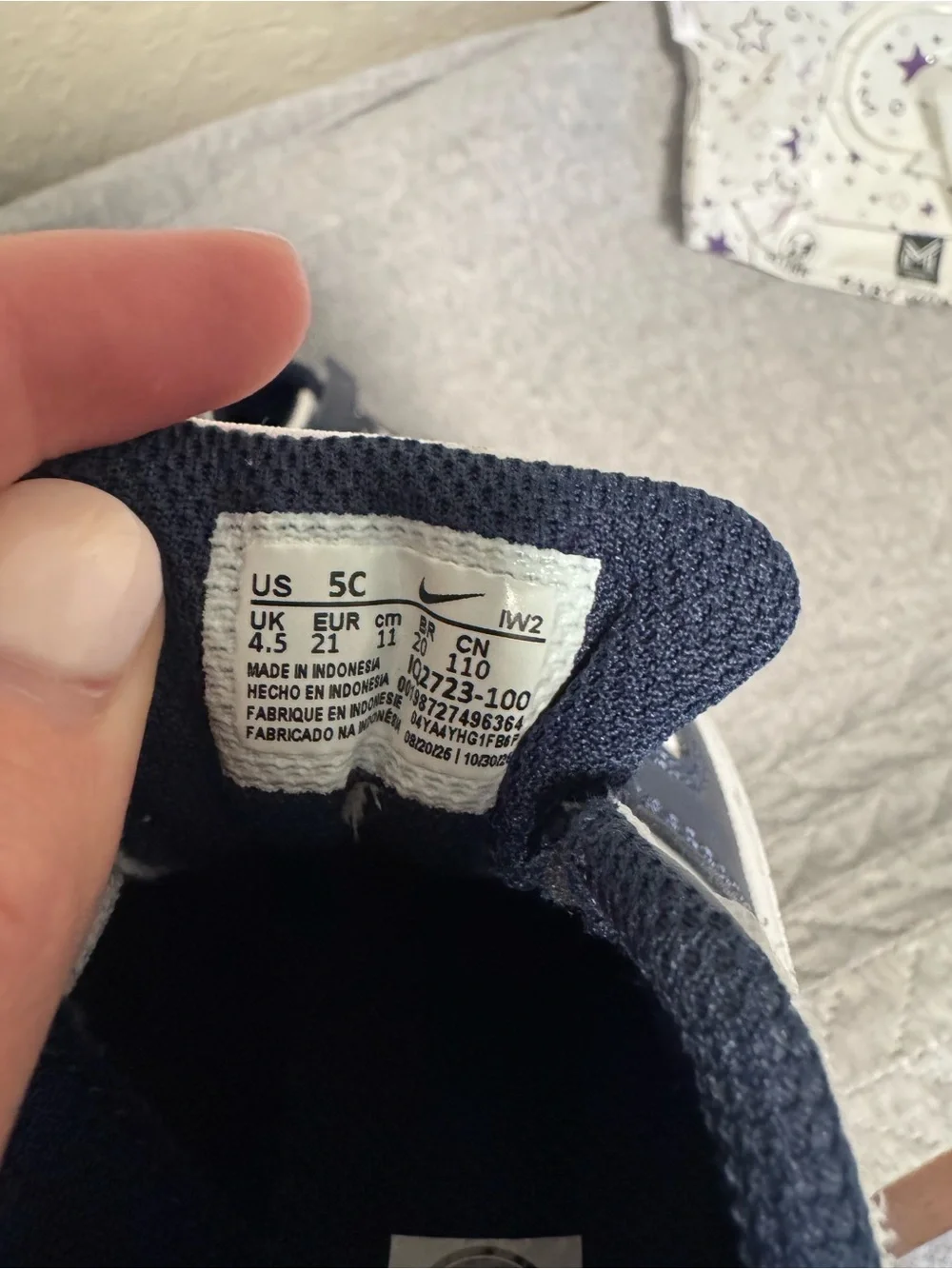 Nike Kids Navy and White Hook-and-Loop Sneakers
